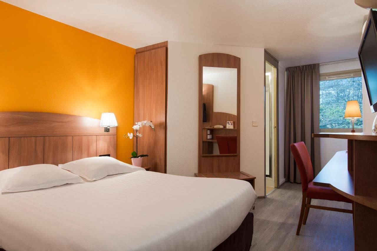 Comfort Hotel Grenoble Мелон Екстериор снимка