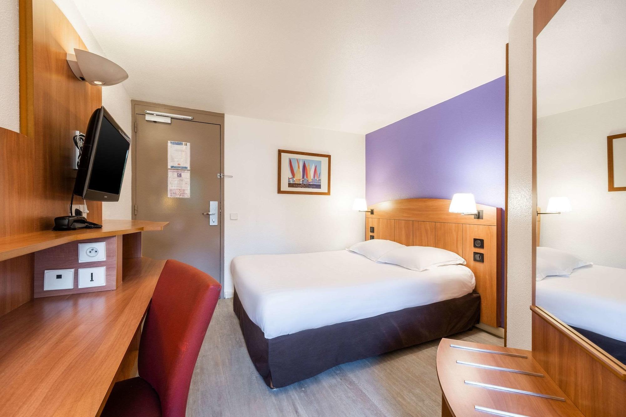 Comfort Hotel Grenoble Мелон Екстериор снимка