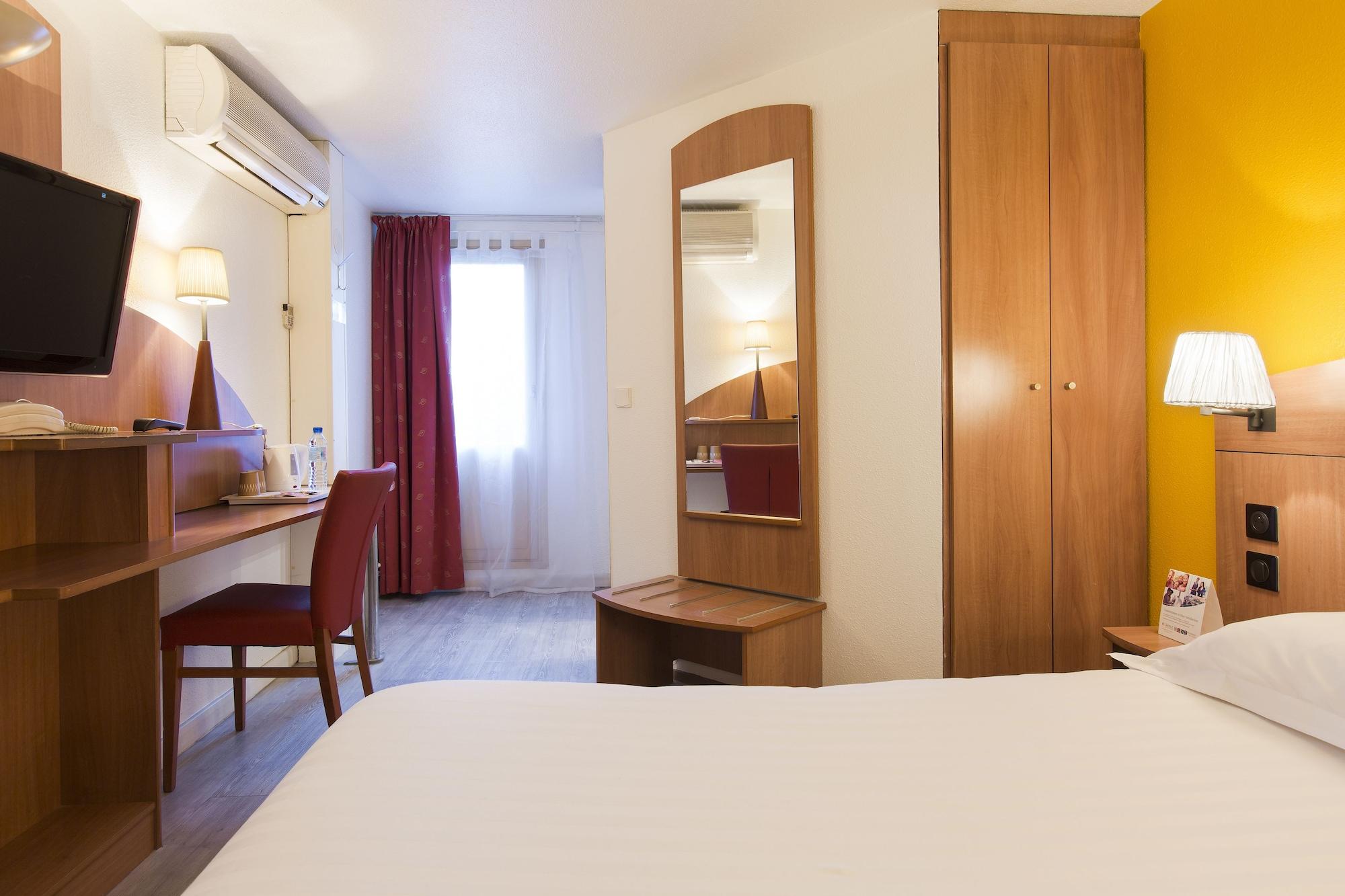 Comfort Hotel Grenoble Мелон Екстериор снимка