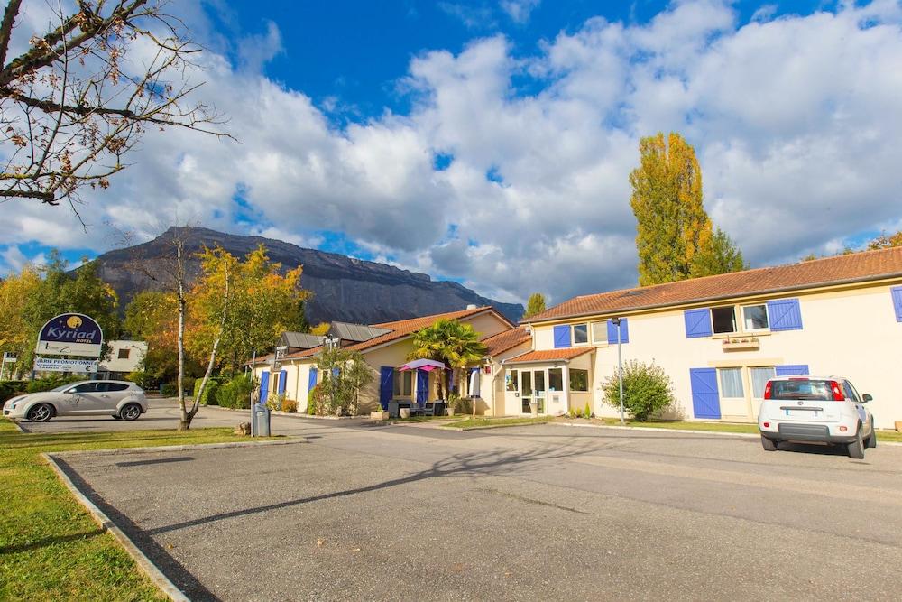 Comfort Hotel Grenoble Мелон Екстериор снимка