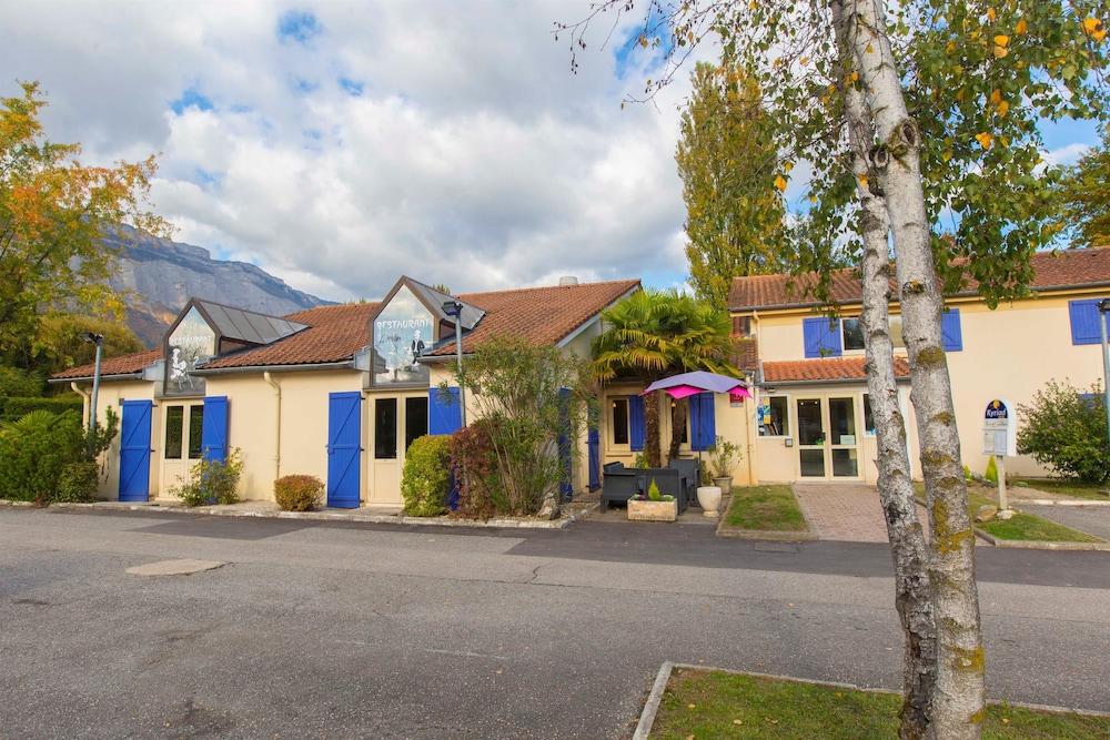 Comfort Hotel Grenoble Мелон Екстериор снимка
