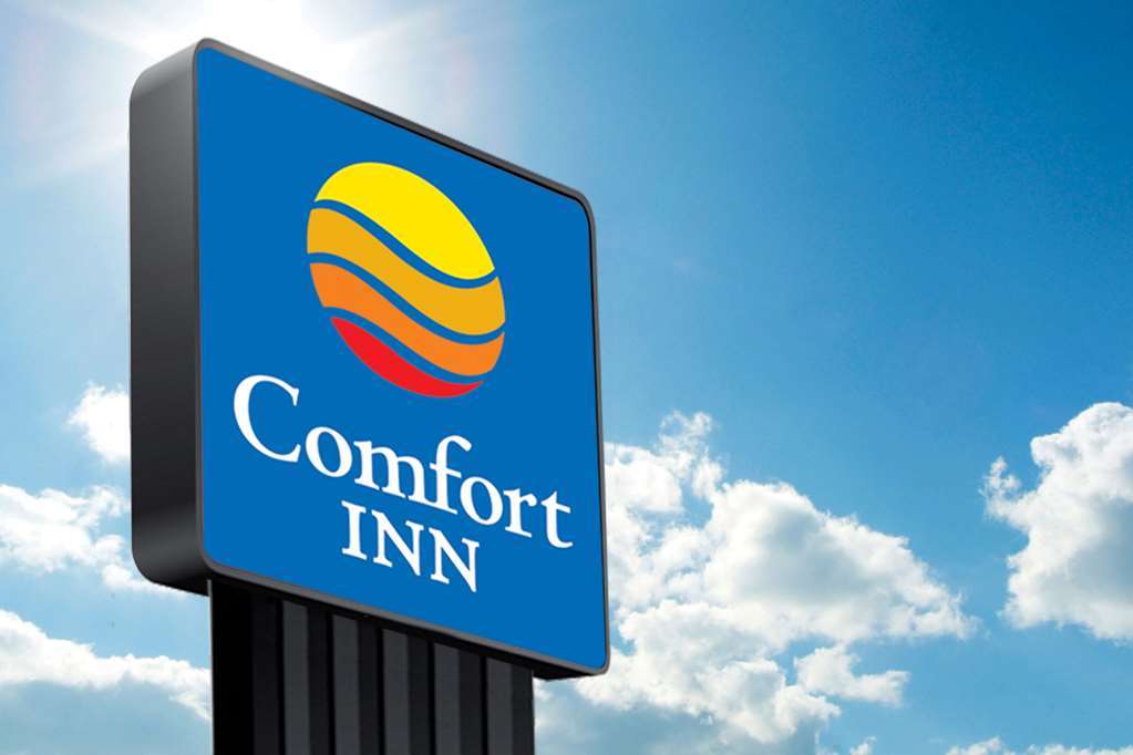 Comfort Hotel Grenoble Мелон Екстериор снимка