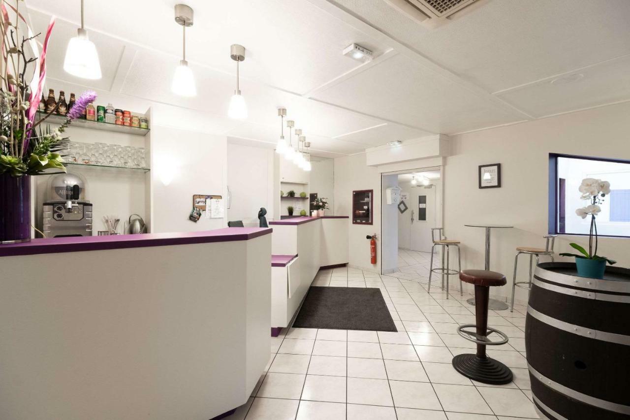 Comfort Hotel Grenoble Мелон Екстериор снимка