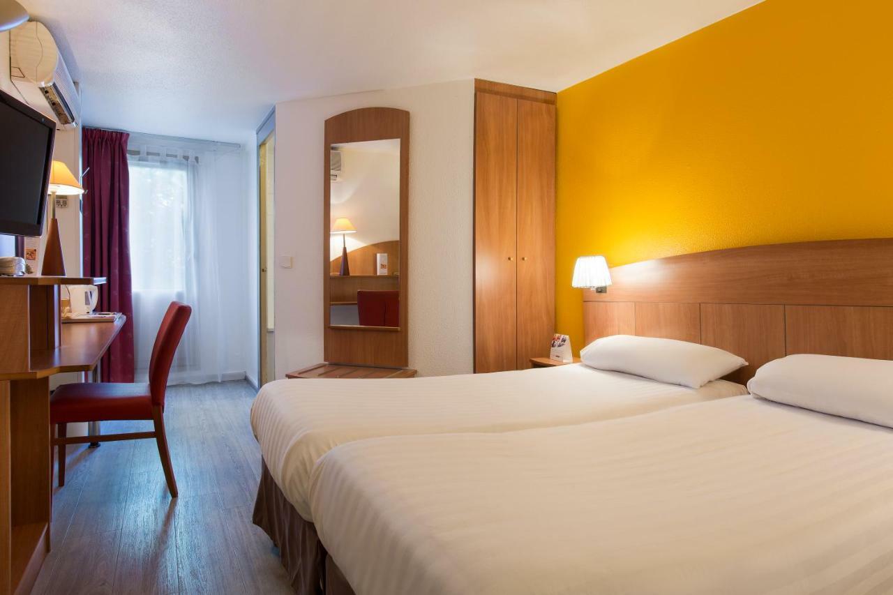 Comfort Hotel Grenoble Мелон Екстериор снимка